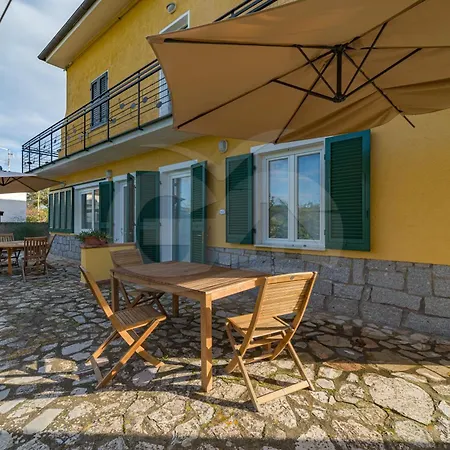 Gli Olmi - Goelba 公寓式酒店 坎普码港