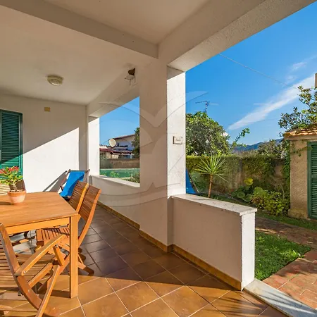 Gli Olmi - Goelba 坎普码港