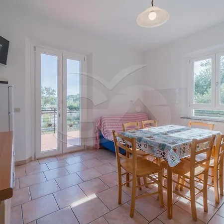 公寓式酒店 Gli Olmi - Goelba 3*