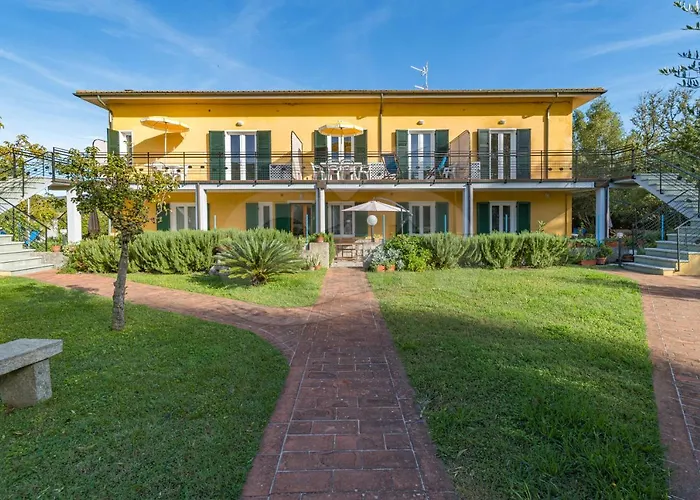 Aparthotel Gli Olmi - Goelba Marina di Campo