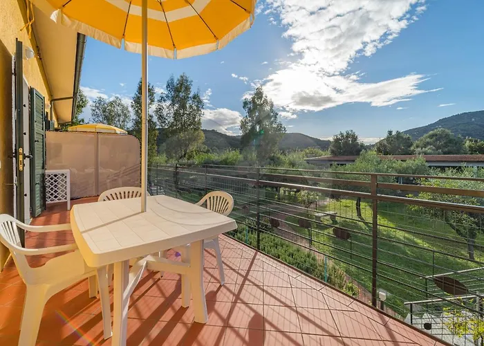 Gli Olmi - Goelba Aparthotel 3*