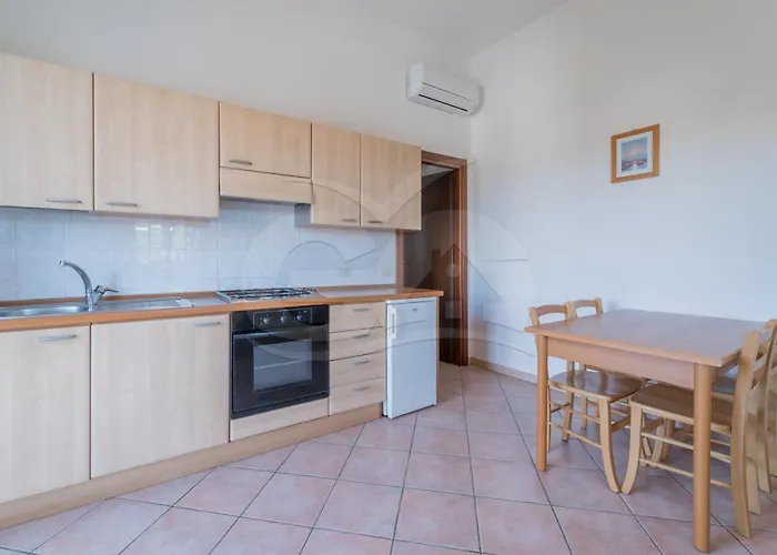 Gli Olmi - Goelba Aparthotel 3*