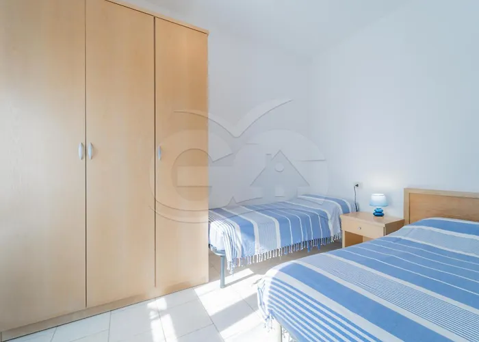 Gli Olmi - Goelba Aparthotel 3*