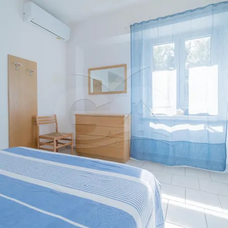 Gli Olmi - Goelba アパートホテル マリーナ・ディ・カンポ