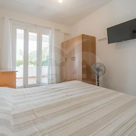 Gli Olmi - Goelba 3* マリーナ・ディ・カンポ